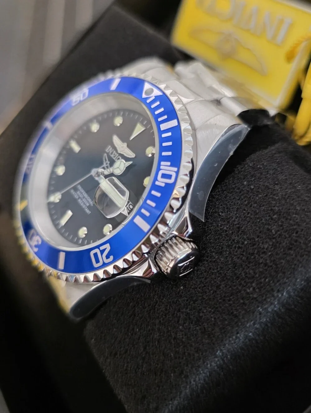 354. Invicta Pro Diver Calymar Men's Watch - 40mm. Steel (50940)